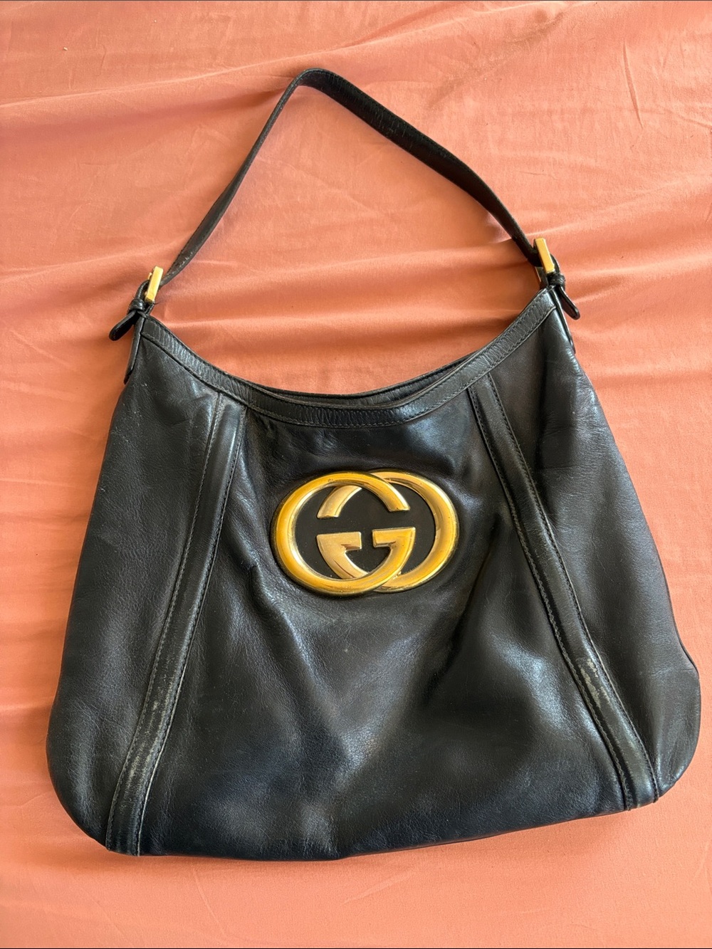 Gucci Black Leather Shoulder Bag with Gold GG Emblem